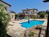 Girne Lapta Kiralık Deniz Manzaralı 3+1 Villa 1100 STG/+905338881419