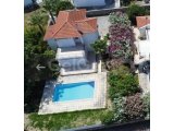 Girne Lapta Kiralık 3+1 Havuzlu Villa 1300 STG/+905338881419