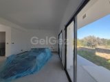 Girne Lapta Satılık 3+2 Villa 350.000 STG/+905338881419