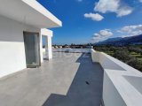 Girne Lapta Satılık 3+2 Villa 350.000 STG/+905338881419