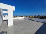 Girne Lapta Satılık 3+2 Villa 350.000 STG/+905338881419
