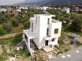 Girne Lapta Satılık 3+2 Villa 350.000 STG/+905338881419