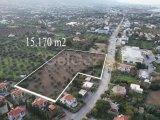 Kıbrıs Girne Çatalköy Bölgesinde Ticari ve Konut İmarlı 15.170 m2 Satılık Arazi