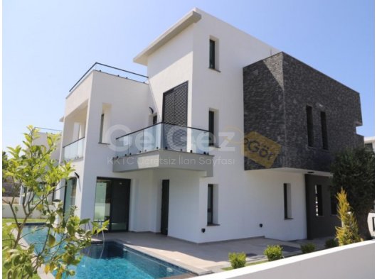 Girne ozanköy Satılık Dağ ve Deniz manzaralı 3+1 Villa 475.000 STG/+905338881419