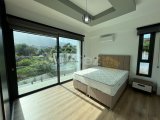 Girne ozanköy Satılık Dağ ve Deniz manzaralı 3+1 Villa 475.000 STG/+905338881419
