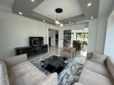 Girne ozanköy Satılık Dağ ve Deniz manzaralı 3+1 Villa 475.000 STG/+905338881419