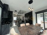 Girne ozanköy Satılık Dağ ve Deniz manzaralı 3+1 Villa 475.000 STG/+905338881419