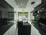 Girne ozanköy Satılık Dağ ve Deniz manzaralı 3+1 Villa 475.000 STG/+905338881419