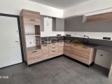 Lefkoşa Metehan Bölgesinde Kiralık Lüks Klinik İzinli İş yeri 1200 STG/+905338881419