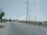 Lefkoşa Alayköy'de Türk Malı Ana Yolu Üstünde Satılık Arazi