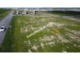 LEFKOŞA GÖNYELİ BATIKENT BÖLGESİNDE TİCARİ İZİNLİ SATILIK ARSA