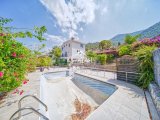 Kıbrıs Girne Bellapais'de Satılık Havuzlu Villa