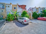 Girne Alsancak'da Denize Yürüme Mesafeinde Satılık 2+1 Dubleks Daire