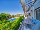 Kıbrıs Girne Alsancak'da Satılık Çok Özel 4+2 Villa