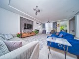 Girne Alsancak'da Çok Özel Konumda Satılık 3+2 Lüks Villa