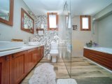 Kıbrıs Girne Çatalköy'de Satılık 4+1 Havuzlu Villa
