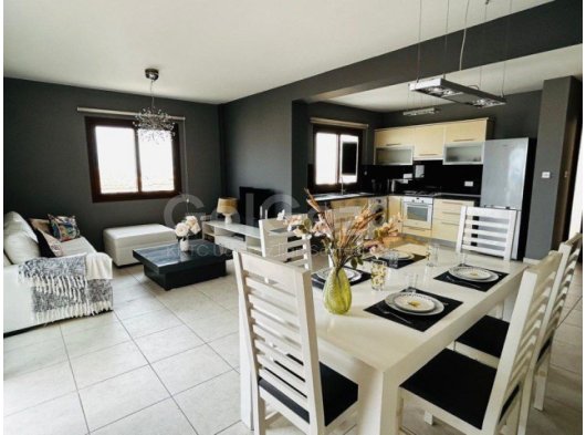 Kuzey Kıbrıs, Girne, Esentepe bölgesinde, satılık harika 2+1 daire
