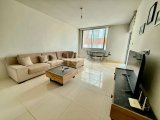 Girne Merkezde Geniş Alanlı 1+1 Satılık Daire