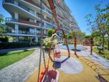 Girne Merkez'de Site İçinde Geniş Teraslı Geniş Tip 2+1 Satılık Daire
