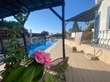 Alsancak Bölgesi Ozel Havuzlu Villa