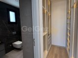 Kuzey Kıbrıs Girne Çatalköy Bölgesinde Satılık Türk Tapulu Lüks 4+1 Villa!
