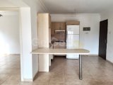 Kuzey Kıbrıs Girne'nin Karakum bölgesinde denize sıfır konumda satılık 2+1 daire