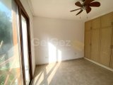 Kuzey Kıbrıs Girne'nin Karakum bölgesinde denize sıfır konumda satılık 2+1 daire
