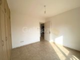 Kuzey Kıbrıs Girne'nin Karakum bölgesinde denize sıfır konumda satılık 2+1 daire