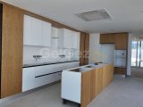 Kıbrıs Girne Karmi bölgesinde piyasanın en iyi fiyatına full deniz manzaralı satılık ultra lüks 5+1 villalar.