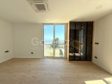 Kıbrıs Girne Karmi bölgesinde piyasanın en iyi fiyatına full deniz manzaralı satılık ultra lüks 5+1 villalar.