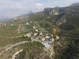Girne Çatalköy'de Panaromik Dağ ve Deniz Manzaralı Satılık Tatil Köyü
