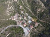 Girne Çatalköy'de Panaromik Dağ ve Deniz Manzaralı Satılık Tatil Köyü