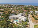 Kıbrıs Girne Alsancak ta Elit bir Sitede 1+1 Bahçe ve Üst Kat Daireler