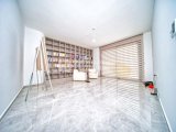 Girne Bellapais Bölgesinde Yüzme Havuzlu Kiralık Tripleks, 5+2, Özel Tasarım Lüks Villa