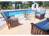 Girne Çatalköy'de Özel Havuzlu ve Peyzajlı Kiralık 4+1 Villa