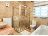 Girne Çatalköy'de Özel Havuzlu ve Peyzajlı Kiralık 4+1 Villa