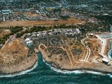 Kıbrıs Girne Çatalköy Bölgesinde Denize Sıfır Türk Koçanlı Ultra Lüks 5+1 Satılık Villalar