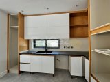 Kıbrıs Girne Çatalköy Bölgesinde Özel Yüzme Havuzlu 4+1 Lüks Modern Satılık Villalar