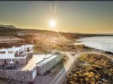 Kaçırılmayacak Fırsat Kıbrıs Girne Esentepe de Denize Sıfır Özel Havuzlu Muhteşem Son 4 Villa