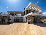 Kaçırılmayacak Fırsat Kıbrıs Girne Esentepe de Denize Sıfır Özel Havuzlu Muhteşem Son 4 Villa
