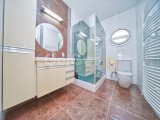 Kıbrıs Girne Esentepe'de Satılık Ful Deniz Manzaralı 4+1 Havuzlu Villa
