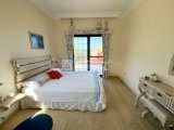 Kıbrıs Girne Esentepe de Denize Sıfır Ful Deniz Manzaralı Satılık Muhteşem 4+1 Villa