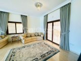 Kıbrıs Girne Esentepe de Denize Sıfır Ful Deniz Manzaralı Satılık Muhteşem 4+1 Villa