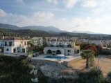 Kıbrıs Girne Esentepe de Denize Sıfır Ful Deniz Manzaralı Satılık Muhteşem 4+1 Villa