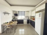 Girne Merkezinde Kiralık 2+1 Eşyalı Daire