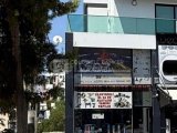Kuzey Kıbrıs Girne'nin merkezindeki ana cadde üzerinde kiralık dükkan