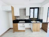 Tek Yetkili Kıbrıs Girne Merkez de Sıfır Deniz Manzaralı Penthouse Fırsat Geniş Daire