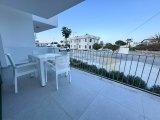 Tek Yetkili Kıbrıs Girne Lapta da Denize Sıfır Site de Ful Eşyalı 2+1 Çok Özel Bahçe Katı