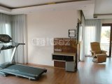 Girne Lapta Bölgesinde Kiralık Özel Havuzlu Lüks Tasarımlı 4+1 Villa