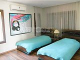 Girne Lapta Bölgesinde Kiralık Özel Havuzlu Lüks Tasarımlı 4+1 Villa